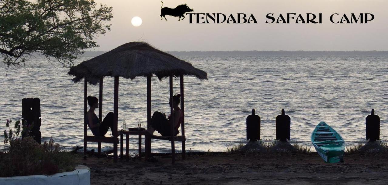 Отель Tendaba Camp Экстерьер фото